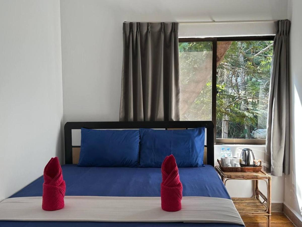 Happy Elephant Bungalows Kaoh Touch Exterior photo