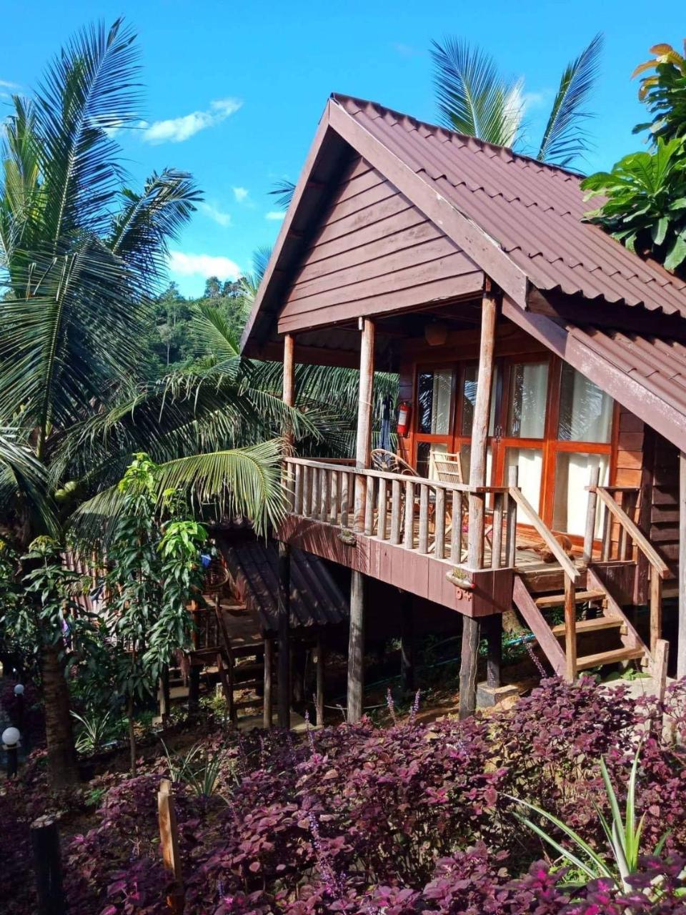 Happy Elephant Bungalows Kaoh Touch Exterior photo